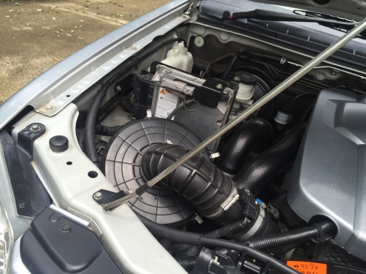 Isuzu hi lander 2.5 ตัวท็อปปี11สวยจัด