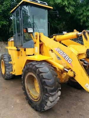 รถตัก XCMG - LW280.   สนใจติดต่อ  081 - 6079515