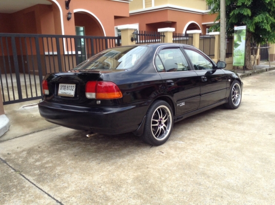 ตระกูลเดียวกันกับ CIVIC ตาโต ISUZU VERTEX ตัวS ปี1997 ตระกูลเดียวกันกับ CIVIC ตาโต ISUZU VERTEX ตัวS ปี1997