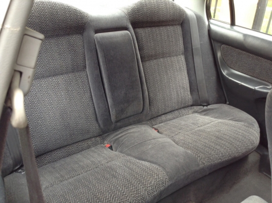 ตระกูลเดียวกันกับ CIVIC ตาโต ISUZU VERTEX ตัวS ปี1997 ตระกูลเดียวกันกับ CIVIC ตาโต ISUZU VERTEX ตัวS ปี1997