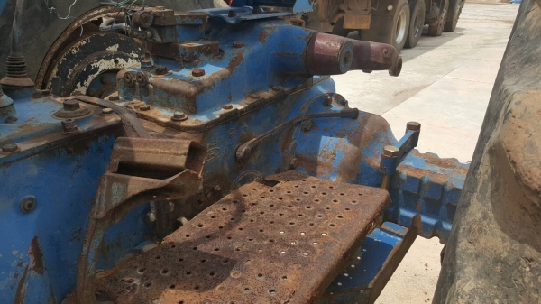 ขาย รถไถ FORD 6600 T5 เอาไปติดคีบอ้อยได้เลย เอกสารเล่มทะเบียนครบ อุปกรณ์มีชุดผานดันหน้าให้ครับ