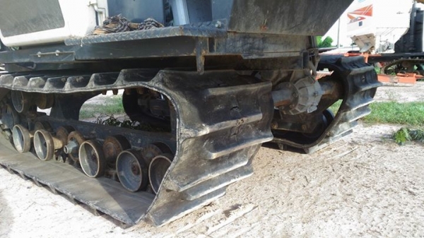 ต้องการขายรถเกี่ยวคูโบต้า70แรงปี55สนใจติดต่ออาร์ม0816698429