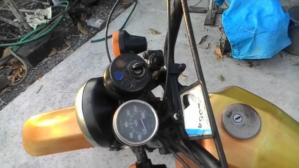 ขายถูกวิบาก Suzuki ts100er เครื่องดี ท.บโอนเอกสารครบทุกอย่าง สนใจ0814975571มุก สุพรรณ