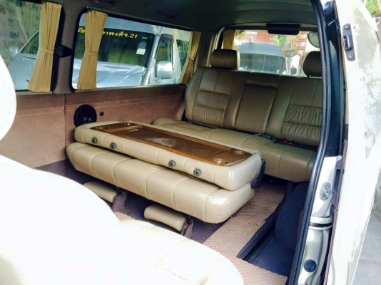 ขายรถตุ้ grand wagon ปี04 ท้อปสุด สวยเดิมบาง พร้อมใช้ไม่ต้องซ่อม