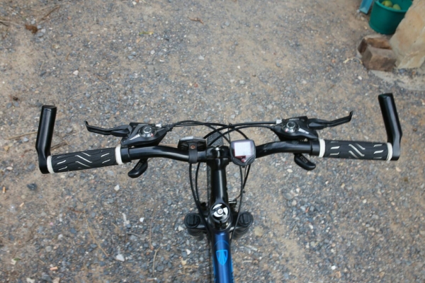 ขาย จักรยานเสือภูเขา trek3700 มือสอง ขาย จักรยานเสือภูเขา trek3700 มือสอง