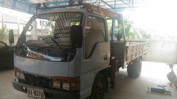 หกล้อ อีซูซุ NKR110ปี40 ติดเครน UNIC 2.5ตัน ท้อง V ช่วงยาว4.30ม สภาพดีพร้อมใช้งาน ทะเบียนพร้อมโอน หกล้อ อีซูซุ NKR110ปี40 ติดเครน UNIC 2.5ตัน ท้อง V ช่วงยาว4.30ม สภาพดีพร้อมใช้งาน ทะเบียนพร้อมโอน