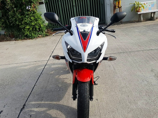 ขาย Honda CBR 300 ปี2014 ไมล์ 4,xxx สภาพเดิมๆสวยๆ