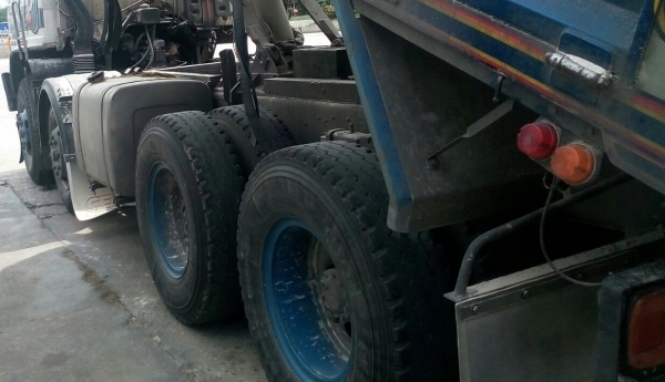 ขาย 895,000บ 12ล้อ ฮีโน่ FM 226EM100-220 แม่ลูก 2เพา ดั้มเกษตร สภาพดีสวยมากๆพร้อมใช้งาน ทะเบียนพร้อมโอน