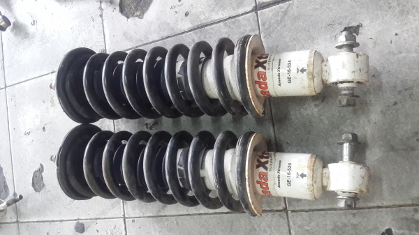 ขายโช๊คหน้า Amada นาวาร่า 4ประตู พร้อมสปริง