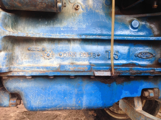 ขายรถไถฟอร์ด 5000-77 T5 พร้อผานบุก KHL เครื่องดีไฮดี มีทะเบียนภาษีไม่ขาด