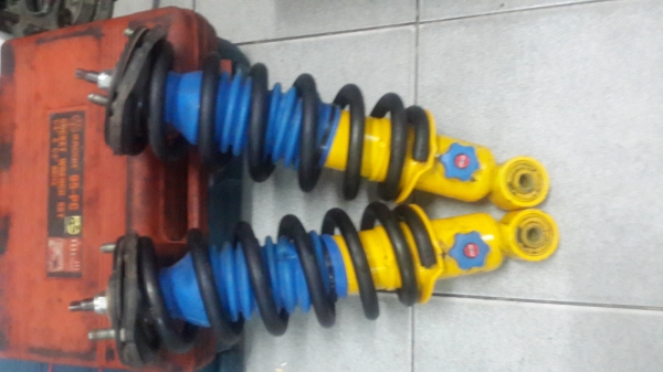 ขายโช๊คหน้า Profender ดีแม็ก ปรับหนืดได้4ระดับ