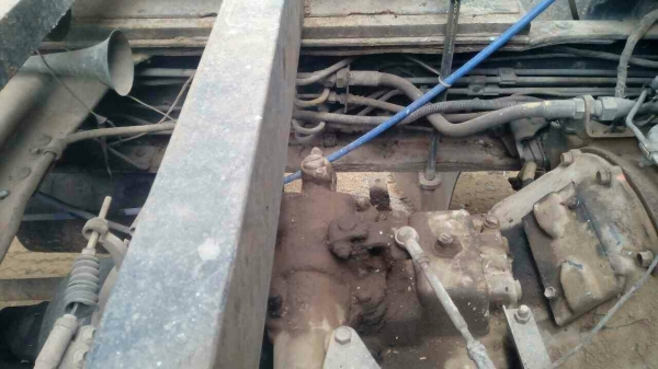 ขายด่วนรถ10ล้อเพลาเดียวดั้มร้อคกี่เครือง175แรงม้ารถสวย