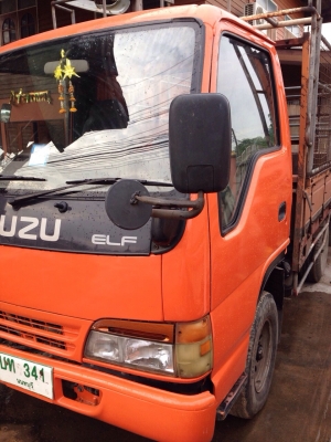 ต้องการขายหัวเก๋ง isuzu nkr การ์ตูน