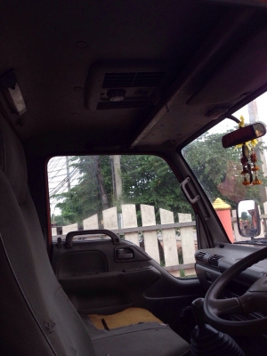 ต้องการขายหัวเก๋ง isuzu nkr การ์ตูน