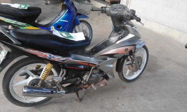 yamaha x1 เดิมๆ เล่มทะเบียนพร้อม ขี่มันเดิมๆ