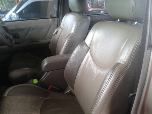 TOYOTA VIGO 3.0G ออโต้โฟ 4x4 ปี47 รถสวยพร้อมใช้ สีเดิมบางนางบวช เล่มพร้อมโอน TOYOTA VIGO 3.0G ออโต้โฟ 4x4 ปี47 รถสวยพร้อมใช้ สีเดิมบางนางบวช เล่มพร้อมโอน