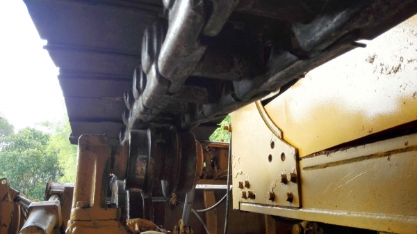 แทรคเตอร์มือสอง/ Catterpillar D5D สวยพร้อมใช้งานได้เลย