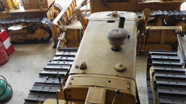 แทรคเตอร์มือสอง/ Catterpillar D5D สวยพร้อมใช้งานได้เลย