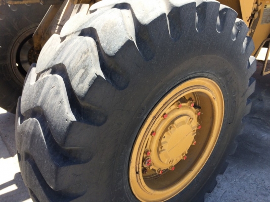 CAT 936 สภาพสวย นำเข้าจากญี่ปุ่น ถึงเมืองไทยแล้ว ขายไม่แพงเลยครับ