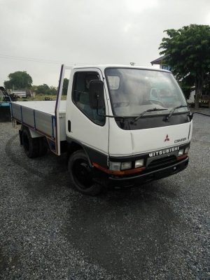 ขายหกล้อมิตซูช่วงสั้น3เมตร กระบะเนียมต่อใหม่ รถปี46ห้างแท้ เครื่อง110แรงม้า รถพร้อมใช้ทะเบียนพร้อม