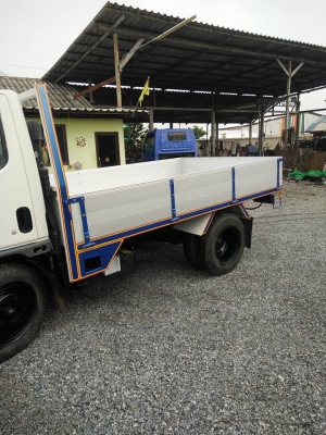 ขายหกล้อมิตซูช่วงสั้น3เมตร กระบะเนียมต่อใหม่ รถปี46ห้างแท้ เครื่อง110แรงม้า รถพร้อมใช้ทะเบียนพร้อม