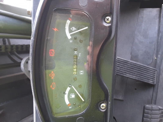 ขาย 5 ตันดีเซลรถปี 2009 ชั่วโมงทำงาน 45&times;&times; สนใจ 0813535948