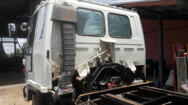 ขายรถบรรทุก6ล้อดั๊มพ์ 5คิวยาง 8.25-16 Fหน้าหลัลังรุ่นร็อกกี้195/ขายราคา 680,0000฿