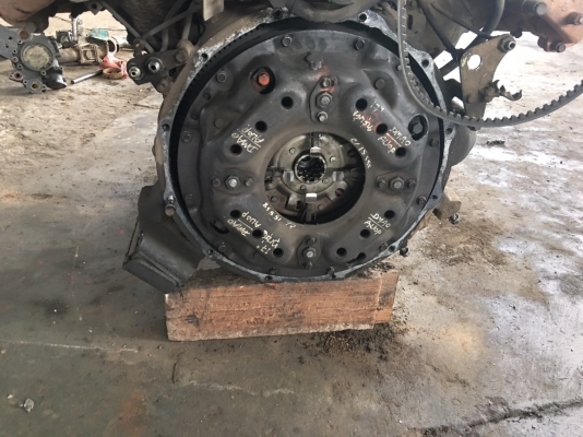 ขายด่วน. มิซู 8DC9เทอร์โบคู่สวยพร้อมใช้ เครื่องเชียงกงดีพร้อมใช้