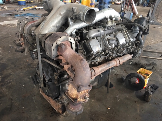 ขายด่วน. มิซู 8DC9เทอร์โบคู่สวยพร้อมใช้ เครื่องเชียงกงดีพร้อมใช้