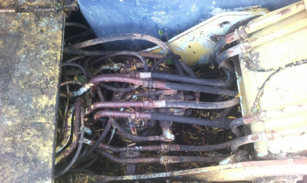 KOBELCO 200 MARK3 เครื้องงเดิม ปั้มเดิม รถตามสภาพ ไม่มีเอกสารครับ KOBELCO 200 MARK3 เครื้องงเดิม ปั้มเดิม รถตามสภาพ ไม่มีเอกสารครับ