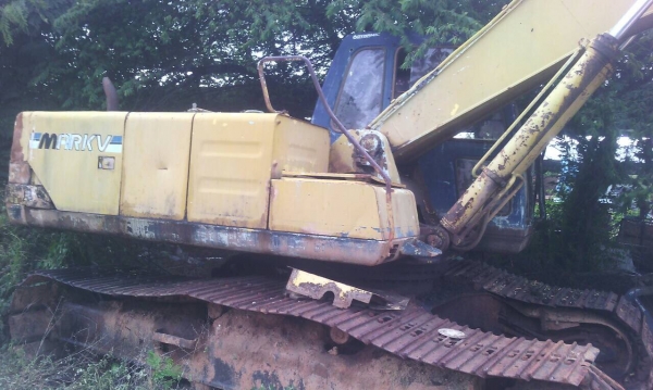 KOBELCO 200 MARK3 เครื้องงเดิม ปั้มเดิม รถตามสภาพ ไม่มีเอกสารครับ KOBELCO 200 MARK3 เครื้องงเดิม ปั้มเดิม รถตามสภาพ ไม่มีเอกสารครับ