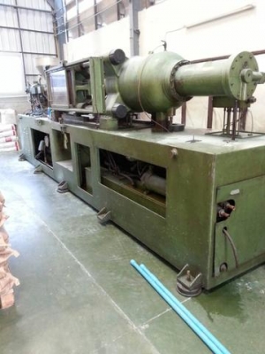 ขายเครื่องฉีดพลาสติก ยี่ห้อ Nissei ขนาด 250 ตัน สภาพดี ติดต่อ 0898135855