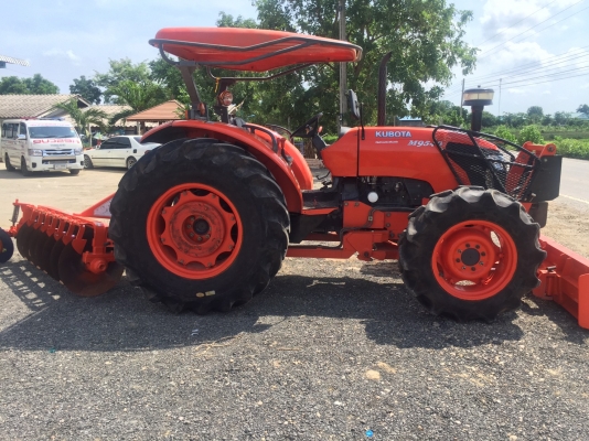 ขาย แทรกเตอร์ KUBOTA M9540 ถูกๆ สวยๆ 16&times;&times; ช.ม
