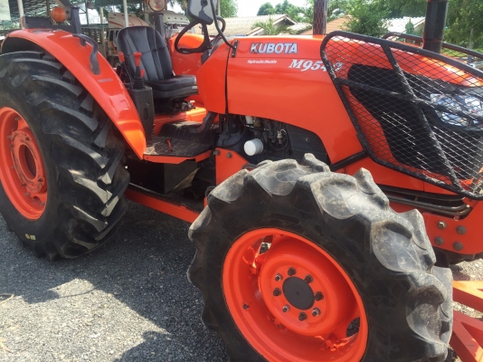 ขาย แทรกเตอร์ KUBOTA M9540 ถูกๆ สวยๆ 16&times;&times; ช.ม