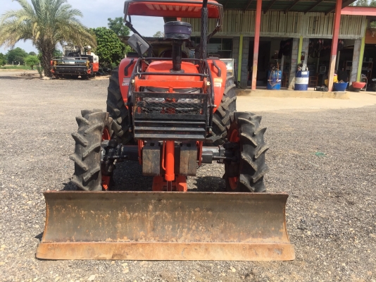 ขาย แทรกเตอร์ KUBOTA M7040 ถูกๆ สวยๆ 11xx ช.ม