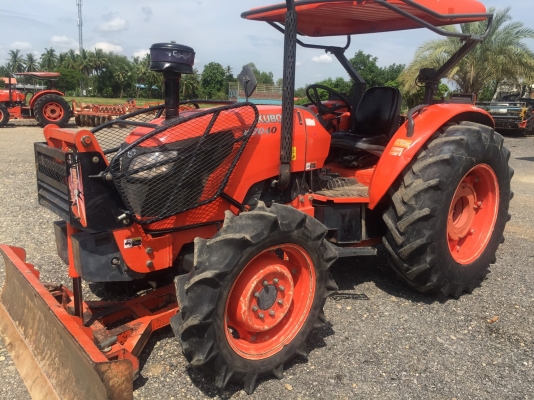 ขาย แทรกเตอร์ KUBOTA M7040 ถูกๆ สวยๆ 11xx ช.ม