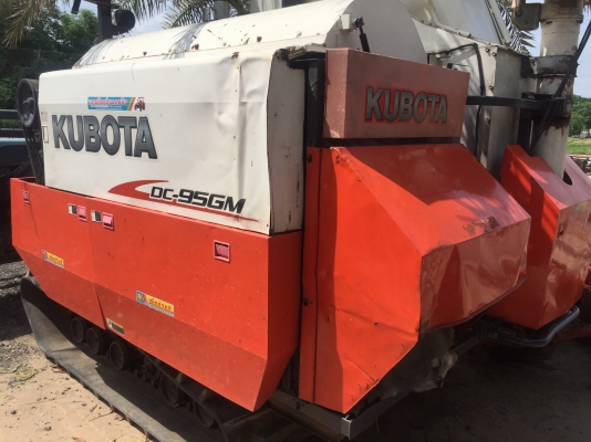 ขายรถเกี่ยวข้าว DC-95GM สภาพงามคับ