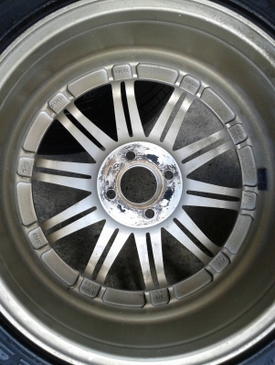 ล้อแท้ขอบ17นิ้ว4รู100 พร้อมยาง สวยๆ 4 ล้อ ราคา 7500 บาท ล้อแท้ขอบ17นิ้ว4รู100 พร้อมยาง สวยๆ 4 ล้อ ราคา 7500 บาท