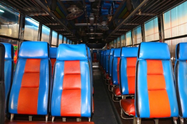 ขายรถบัสพัดลม12เมตร