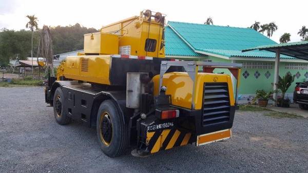 ขายเครน 4 ล้อ 10 ตัน KATO-KR-10HM พร้อมใช้