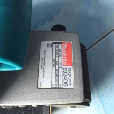 ขายเครื่องขัดกระดาษทราย MAKITA 9924DB มือสอง สภาพแก่ะกล่องครับ