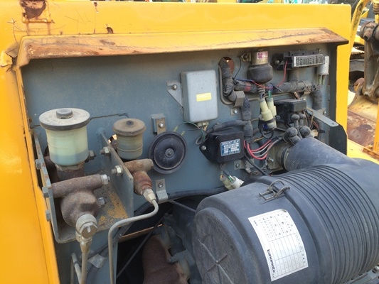 ถึงไทยอีกคันครับ รถบด 7ล้อ Hitachi / Dynapac RT200W-C ถึงไทยอีกคันครับ รถบด 7ล้อ Hitachi / Dynapac RT200W-C