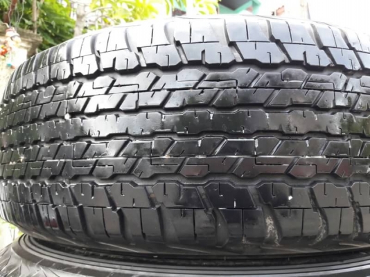 ล้อกะทะขอบ17 พร้อมยาง255/65/17 dunlop ปี13 สวยๆชุดล่ะ7000