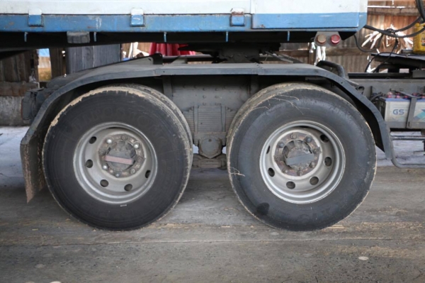 ขายหัวลากไฮเทคพร้อมลูกสามคาน