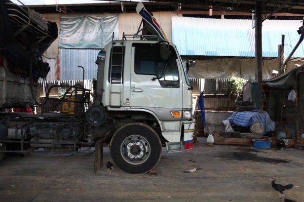 ขายหัวลากไฮเทคพร้อมลูกสามคาน