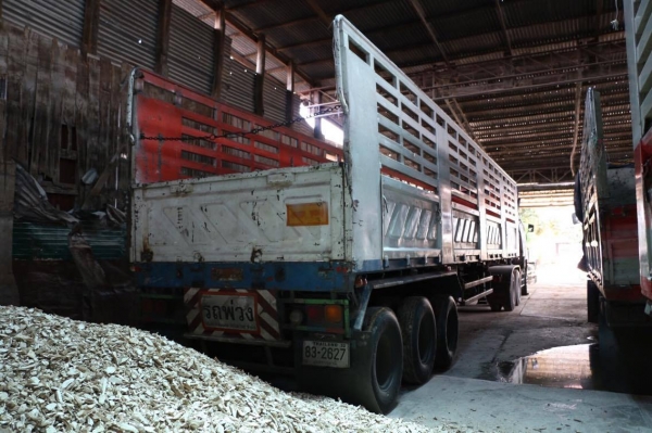 ขายหัวลากไฮเทคพร้อมลูกสามคาน