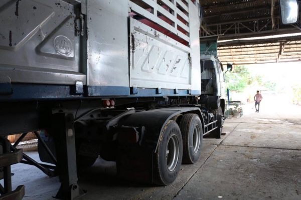 ขายหัวลากไฮเทคพร้อมลูกสามคาน