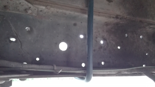 6 ล้อ ISUZU  NPR 120 แรงปี 44 ห้างแท้ยาว 5.ม. สวยทั้งคันพร้อมใช้