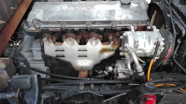 6 ล้อ ISUZU  NPR 120 แรงปี 44 ห้างแท้ยาว 5.ม. สวยทั้งคันพร้อมใช้