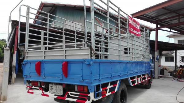 6 ล้อ ISUZU  NPR 120 แรงปี 44 ห้างแท้ยาว 5.ม. สวยทั้งคันพร้อมใช้